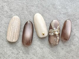 ブラウンバカラマグネイル