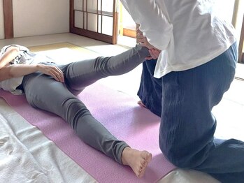 まるまる舎/大地の力を通す身体になる