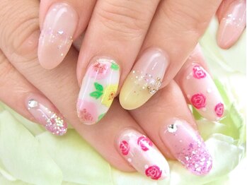 クレアーレ(Creare)/手描きフラワーネイル