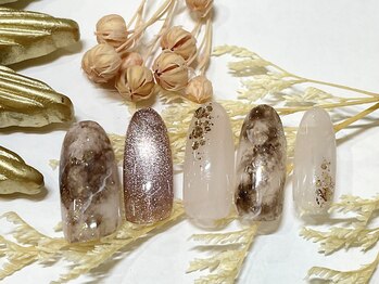 アイラッシュトウキョウドットライズ エキニア横浜店(TOKYO.RISE)/ニュアンスネイル