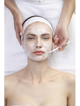 サロン デ エムツー 宮古島店(salon de M2)/最強美白！シミケア！