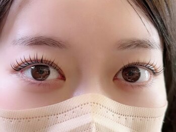 モア(more)の写真/大人気【まつ毛パーマ新規￥5300】ナチュラルな仕上がりがお好みの方に◎嬉しいケラチントリートメント付!
