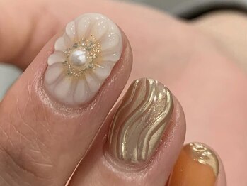 クレモアネイル 浦和店(CLEMORE NAIL)/ぷっくりお花ネイル