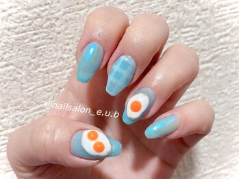 イーユービー(E.U.B)/目玉焼きネイル【ひばりヶ丘】