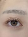 アマンズアイ(amans eye) まつ毛パーマで人気の根元丸み×毛先立ち上げデザイン