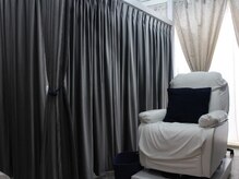 ロイ 梅田茶屋町店(LoY)/店内