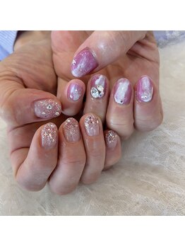 グラマラス アンジェアイ 荻窪店(glamourous ange eye)/アシメネイル