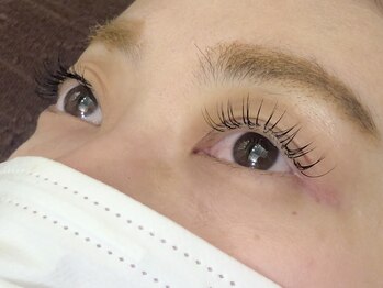 ネオリーブ エクラ 上野御徒町店(Neolive eclat)/ナチュラルマツエク