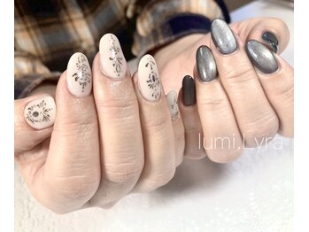 ルミリラ(lumi.Lyra)/ジュエリーネイルとカラー+マグ