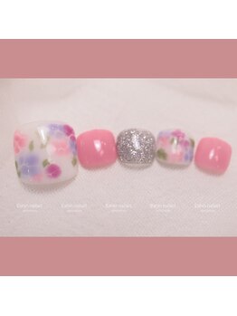 エシンネイルアート 池袋(Eshin nailart)の写真/映画や音楽鑑賞しながら施術！持ち込み得意◎今ならフットマッサージ体験ok♪