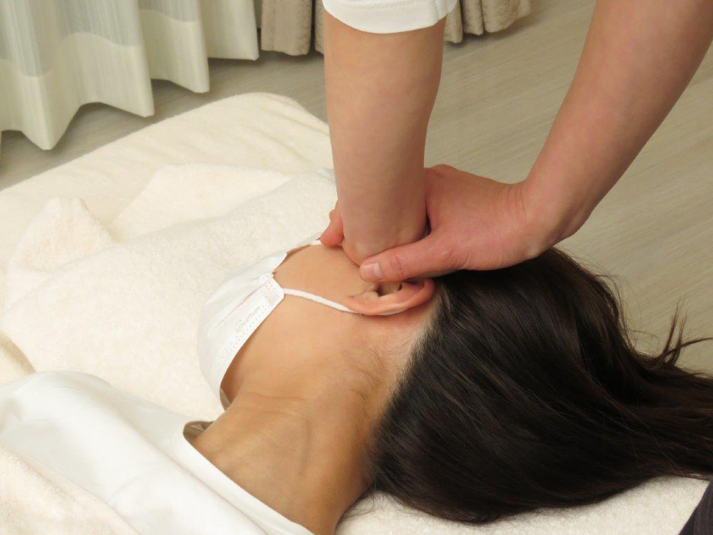 カイロプラクティック セオリー(Theory)｜ホットペッパービューティー