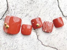 ターラ(Tara)/フットネイル×大人シンプル