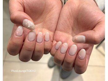 乳白色×肉球ネイル♪
