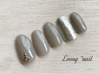 ローグ(Looog)/gray×silver nail