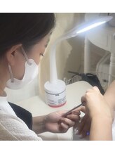 アンドネイルアンドビューティー(&NAIL and Beauty) emiri