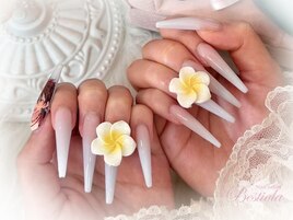 プルメリアネイル