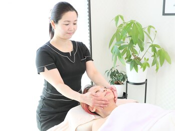 エメプーソア(Aimer pour soi)/施術風景