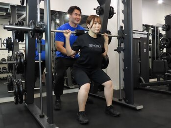 ビヨンド 巣鴨店(BEYOND)の写真/ヒップやくびれなど、気になる箇所の筋肉を徹底アプローチいたします!!トレーニング後の達成感に感動!!