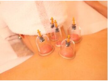 金指足湯館/本格カッピング国分寺金指足湯館