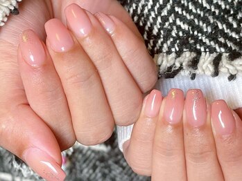 キキネイル 二子玉川(kikinail)の写真/<眺める度に心躍る指先>小規模サロンでゆったり＊オフィスにも馴染む大人シンプルコース¥7280/初回オフ無料