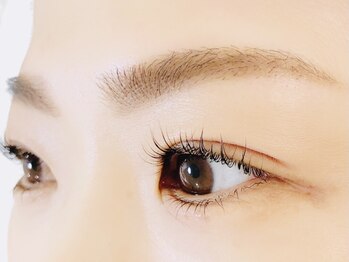 アンメ 東新宿(An'me)/パリジェンヌ+骨格診断付き眉wax