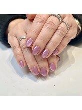 キューセブンネイルラウンジ 与野店(Q7 Nail Lounge)/マグネットワンカラー¥6,800