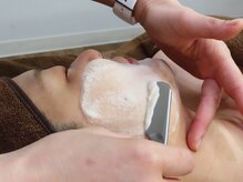 ジュマル(jumaru)/お顔剃りは一番シンプルは肌ケア