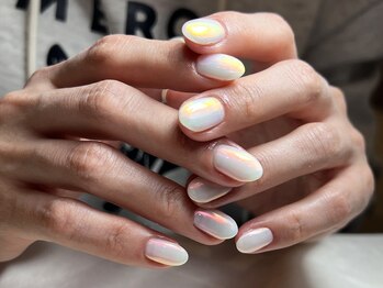 クリア 広尾 恵比寿(CLEAR)/ホワイトオーロラネイル