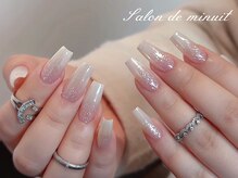 サロン ド ミニュイ(Salon de Minuit)/キラキラグラテーションネイル