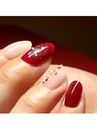 ベージュと赤のコラボレーション