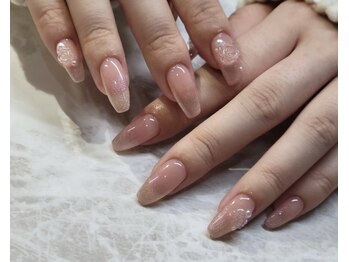 パーミル アイ アンド ネイル クマモト(permille ‰ eye&nail Kumamoto)/バラネイル