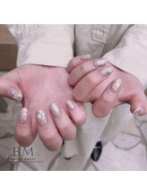 ビューティームーン(beauty moon)/水彩×ピンクニュアンスネイル