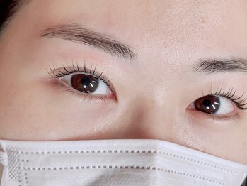 デイズ アイ ベクシー(Day`s eye Becsy)/アイブロウ&ラッシュリフト