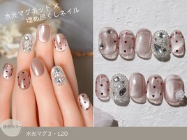 60種類から選ぶトレンドネイル