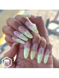 ガーリーネイル