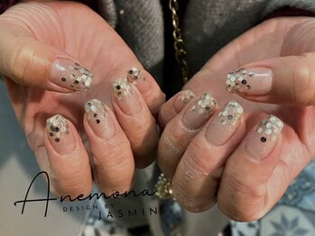 アネモナ(ANEMONA)/design by〉Jasmin