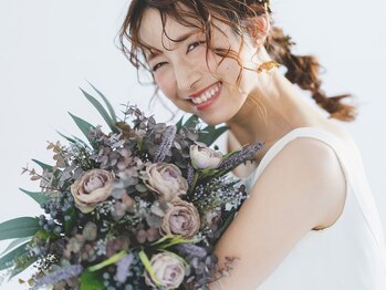 ホワイトニングカフェ 福岡天神店の写真/【1日完結★ブライダルホワイトニング】結婚式・フォトウェディングなど大切な日をとびきり素敵な笑顔で！
