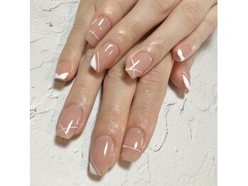 フレイムス アイラッシュ アンド ネイル(FRAMES)/大人オフィスネイル♪