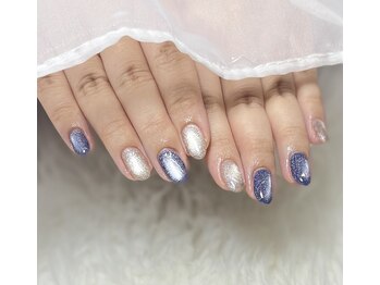 ワイワイディーエス(YYDS)/