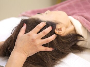 ルピナージュ(Lupinage)の写真/【頭皮を上げる＝顔が上がる】お顔のたるみ改善にも◎血流とリンパの流れを整えて“土台リフト”を◎