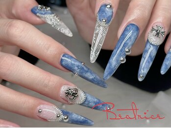 ベアトリーチェ 新宿西口(Beatrice)の写真/アクリルもチップもご用意!お爪に合わせた長さだしの施術が可能◎長いだけがスカルプじゃない！自爪育成も!