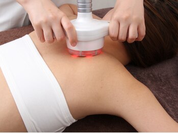 クレアボディ(CREA BODY)/【ラジオ波・吸引】背中