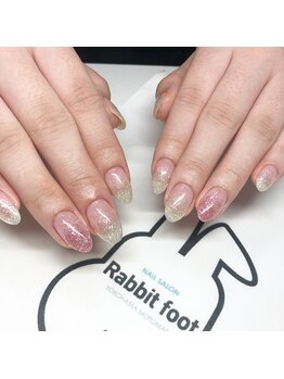 ネイルサロン ラビットフット(Rabbit foot)/ラメグラ☆ピンクシルバー