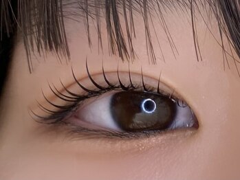 アイラッシュ フロウ(eyelash Flow)/学割ありのまつ毛パーマ