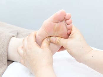 東洋整体/足のツボをググッと刺激し健康