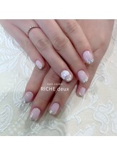 リッシュ ドゥ(RICHE deux)/ホワイト3Dリボン☆