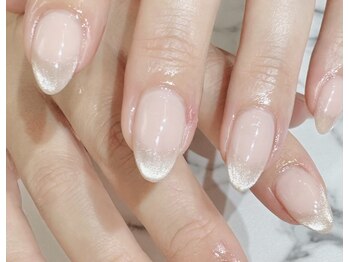 アリイネイルズ(ALII Nails)/マグネットフレンチ
