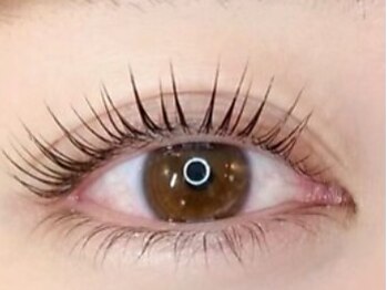 キュート ステージ(CUTE STAGE)の写真/国際会館すぐ★お手軽価格×キレイな仕上がりにファン多数◎センス抜群のデザイン力でナチュラルに目力UP♪