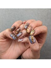 リルム(Relum)/マグネットニュアンスネイル♪