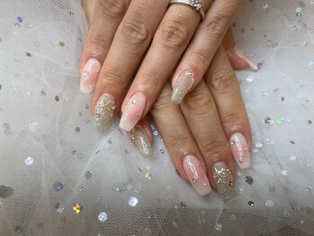 アルセ(arce)/チークネイル